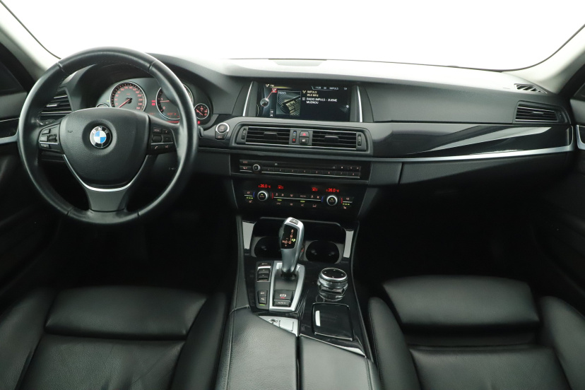 BMW 5, 2013