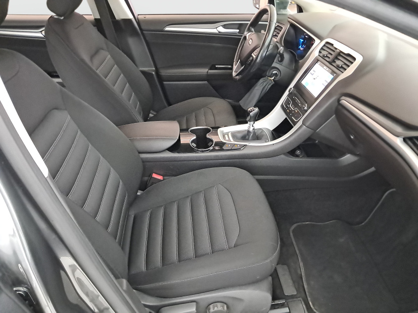 Ford Mondeo, 2016