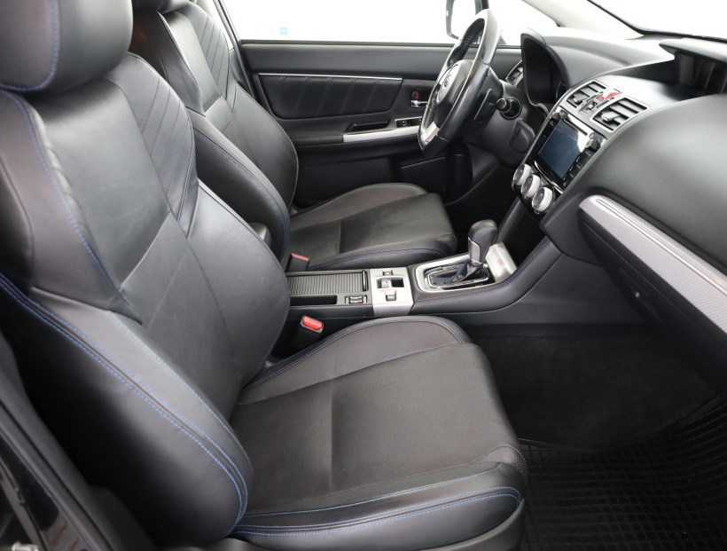 Subaru Levorg, 2015