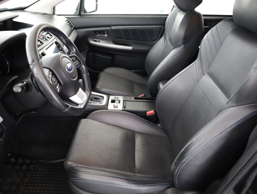 Subaru Levorg, 2015