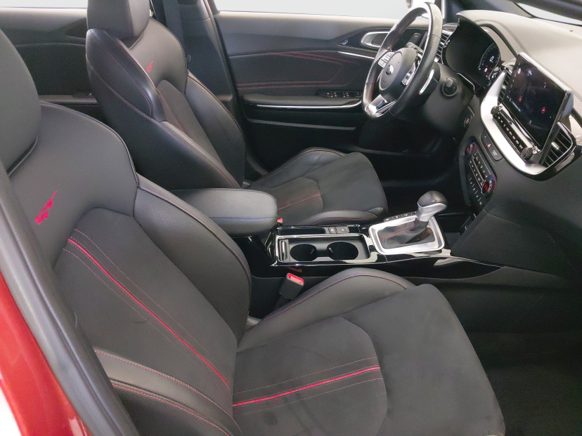 Kia ProCeed, 2022