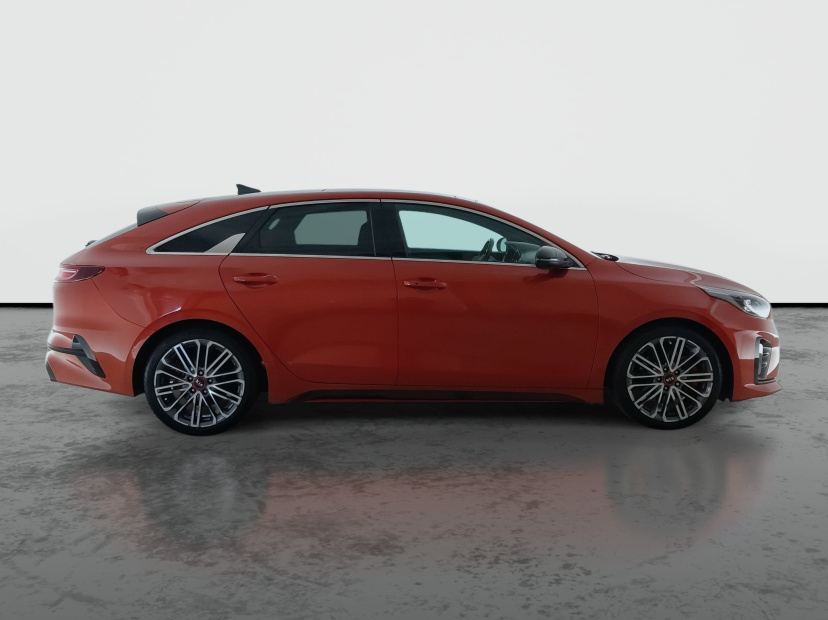 Kia ProCeed, 2022