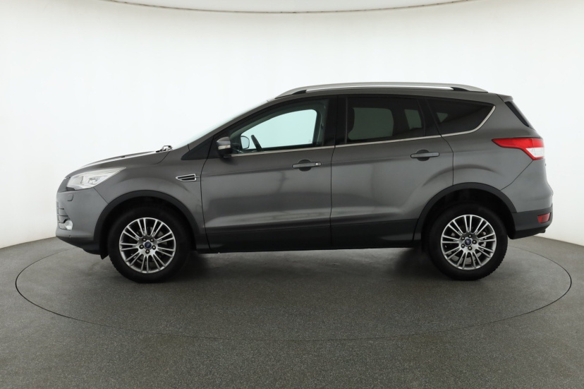 Ford Kuga, 2013