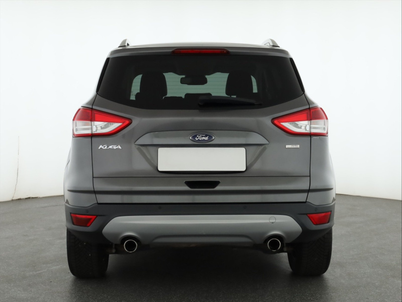 Ford Kuga, 2013