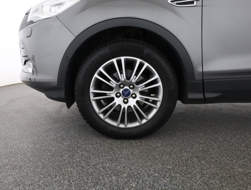 Ford Kuga, 2013