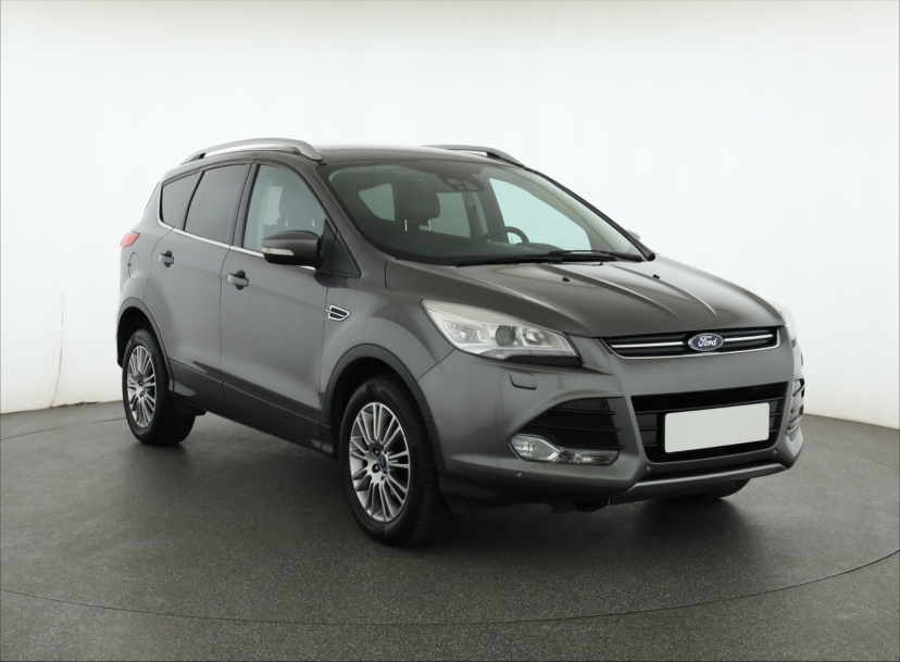 Ford Kuga, 2013