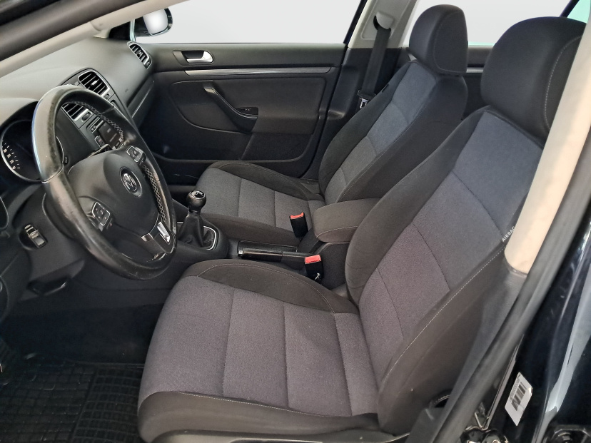 Volkswagen Golf, 2011