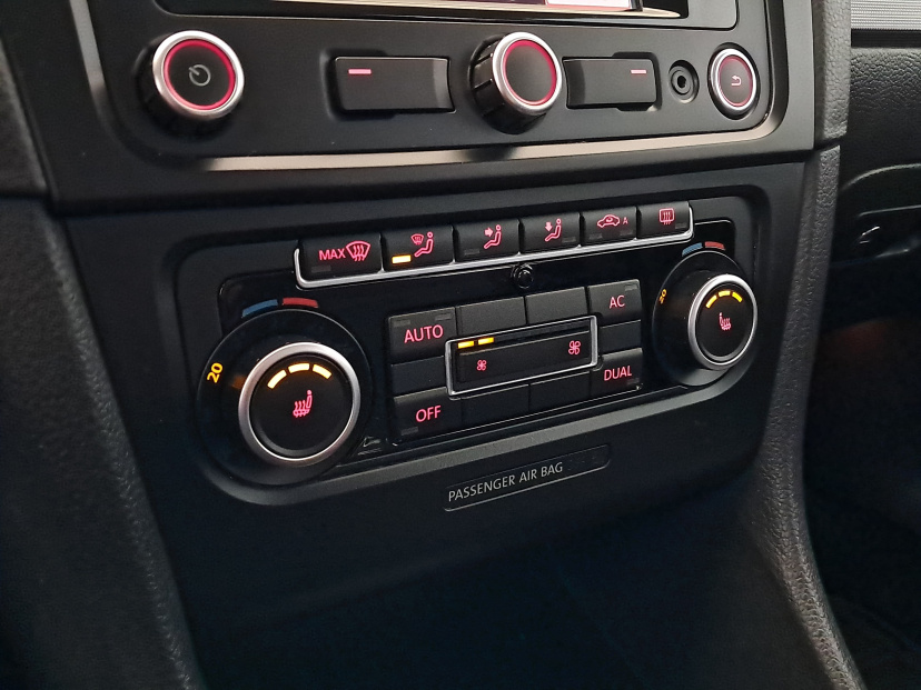 Volkswagen Golf, 2011
