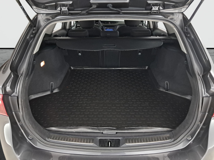 Toyota Avensis, 2016