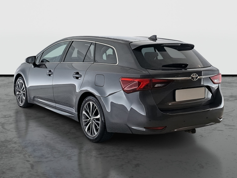 Toyota Avensis, 2016