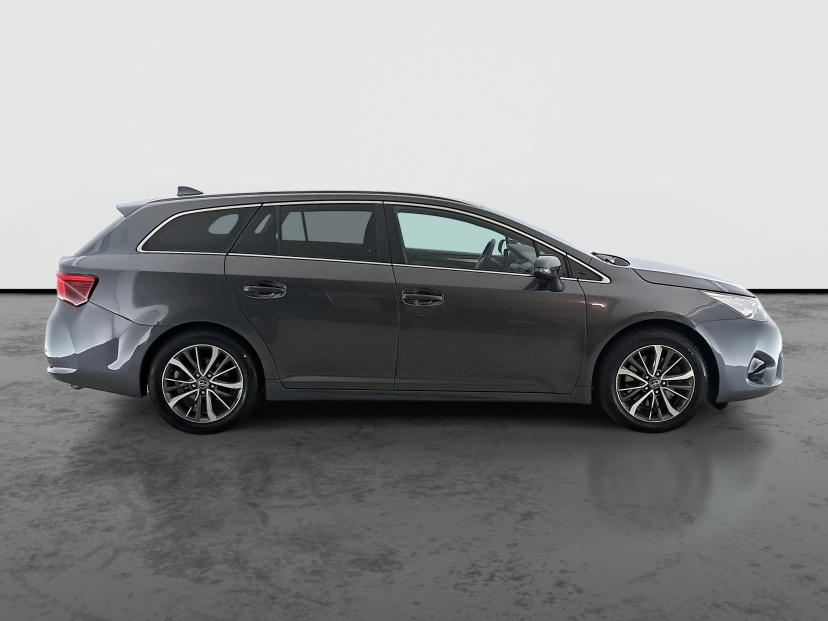 Toyota Avensis, 2016