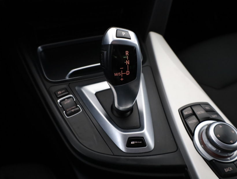BMW 3, 2016