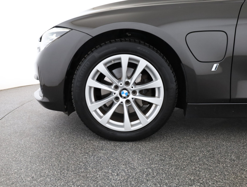BMW 3, 2016