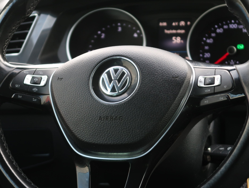 Volkswagen Tiguan, 2019
