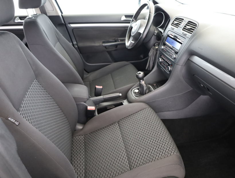 Volkswagen Golf, 2010