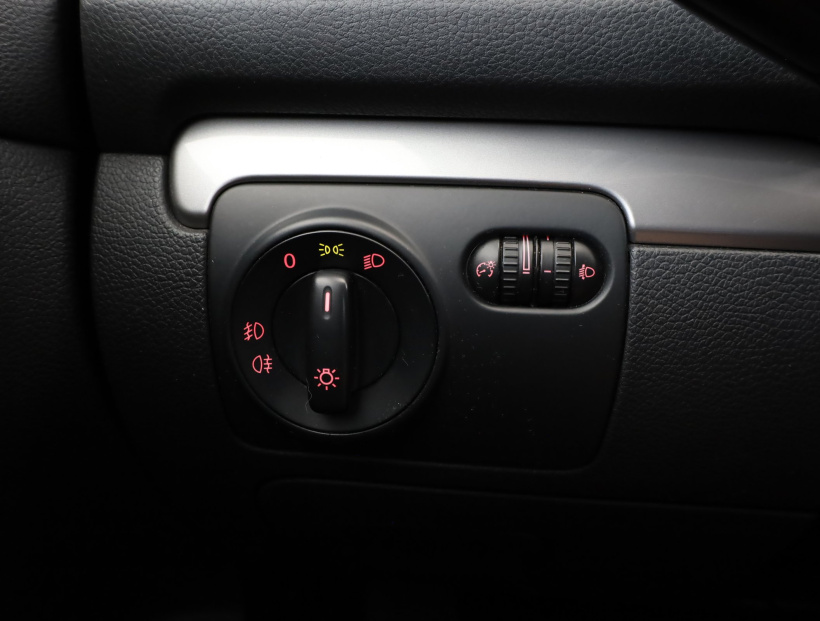 Volkswagen Golf, 2010