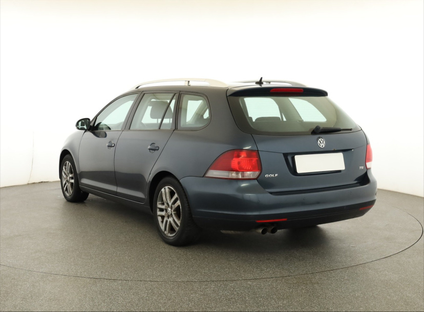 Volkswagen Golf, 2010