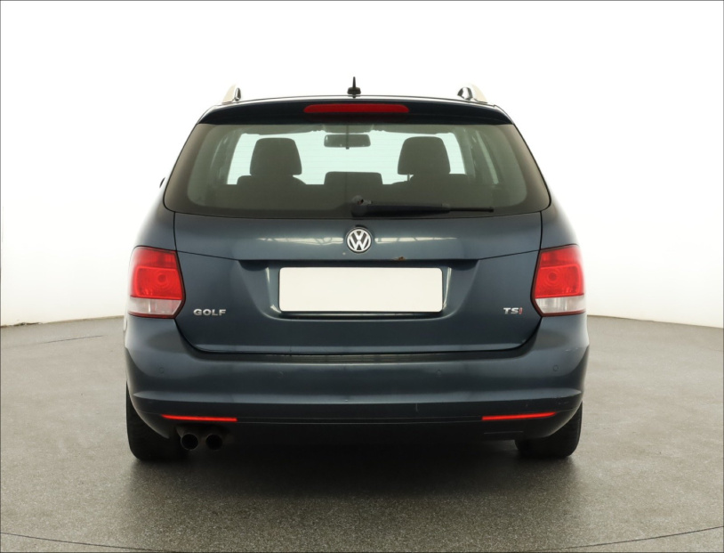 Volkswagen Golf, 2010