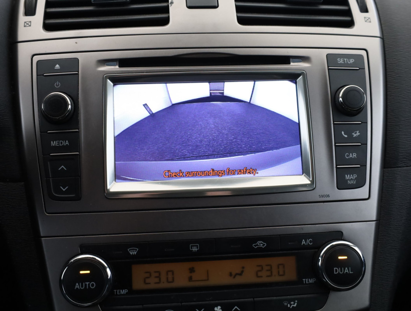 Toyota Avensis, 2013