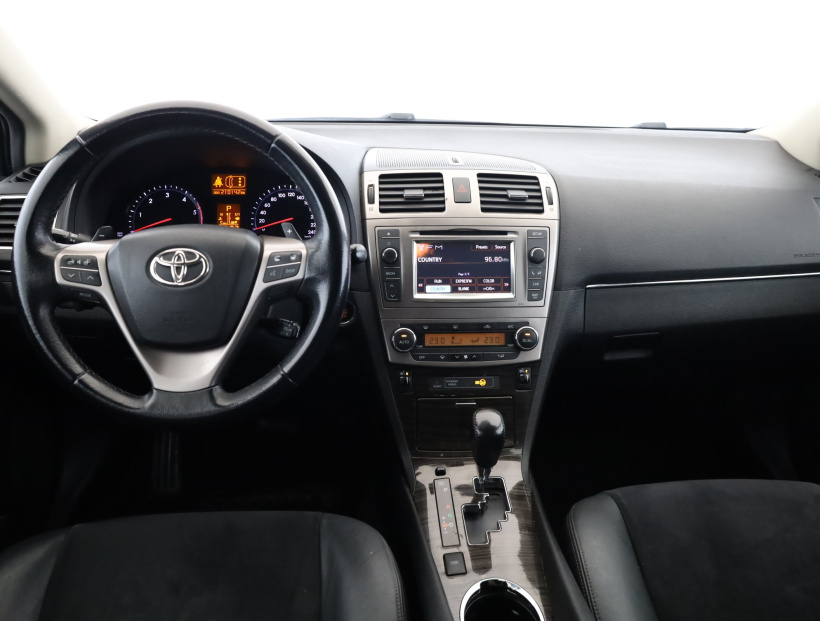 Toyota Avensis, 2013