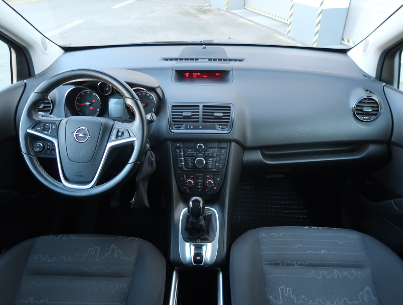 Opel Meriva, 2014