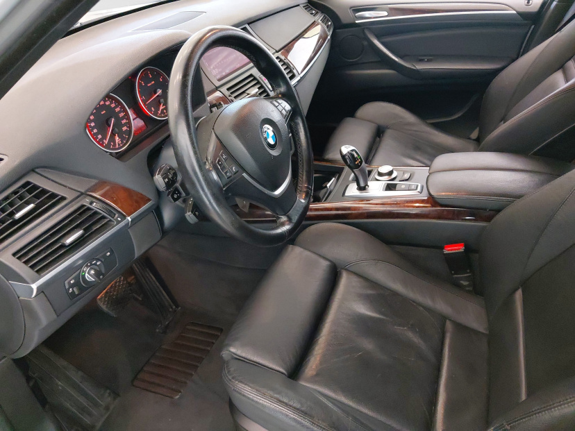 BMW X5, 2010