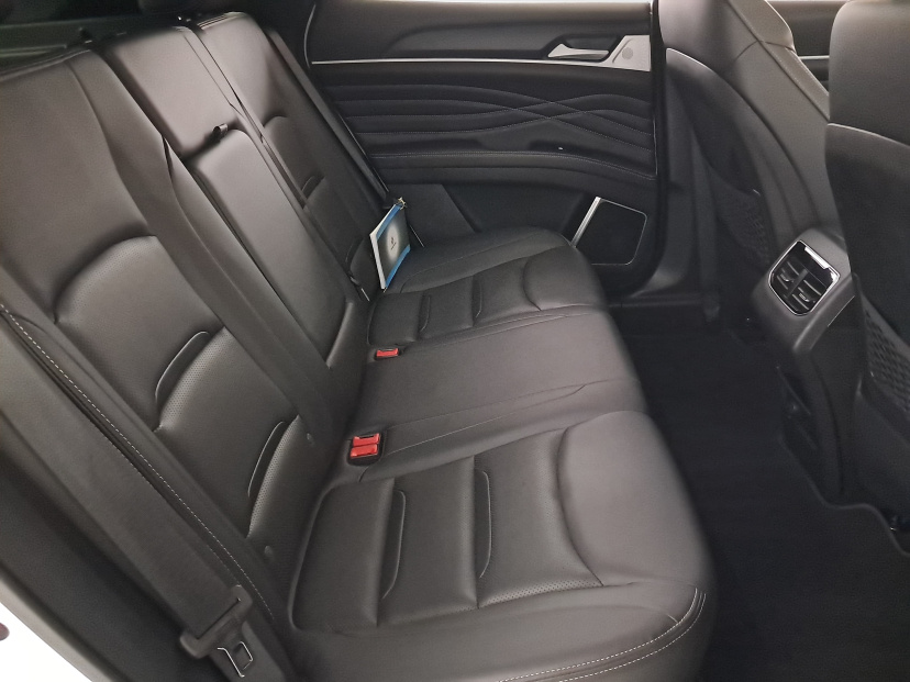 Dongfeng Fengon 5, 2023