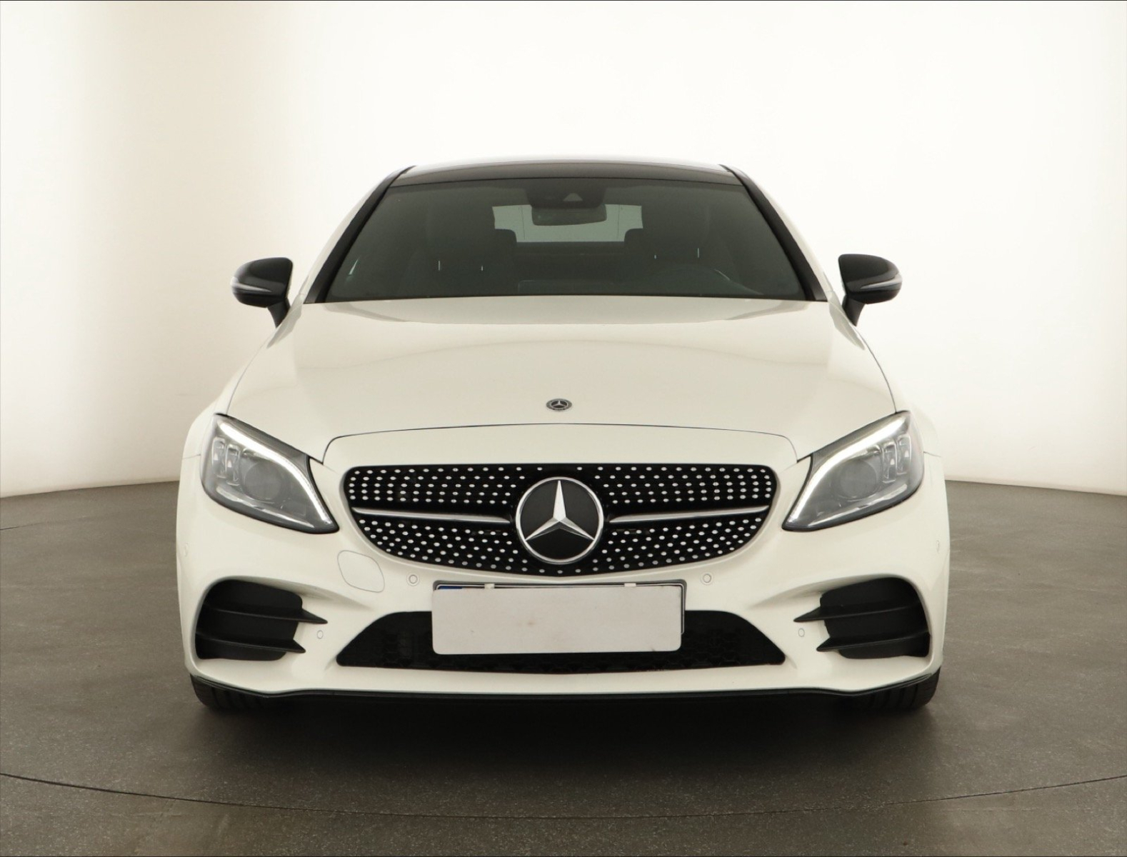 Mercedes-Benz C - 2021