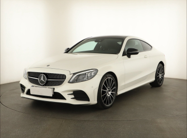 Mercedes-Benz C - 2021
