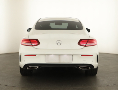 Mercedes-Benz C - 2021