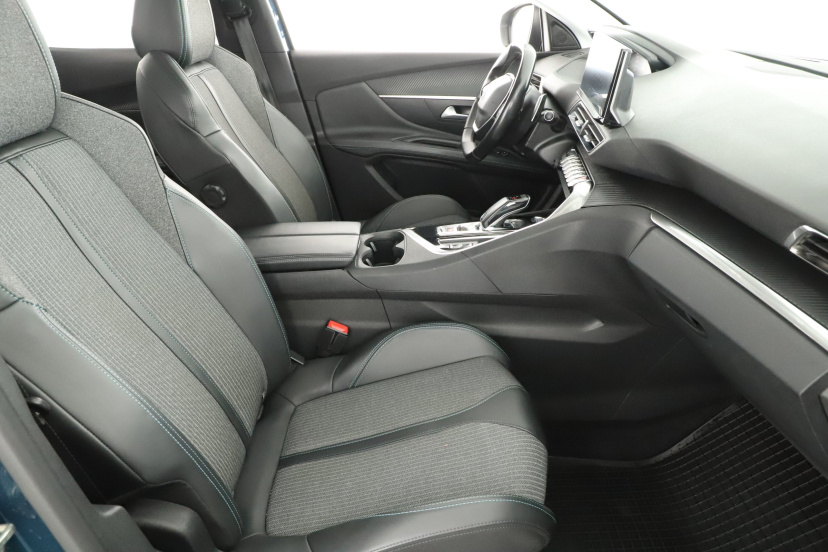 Peugeot 3008, 2021