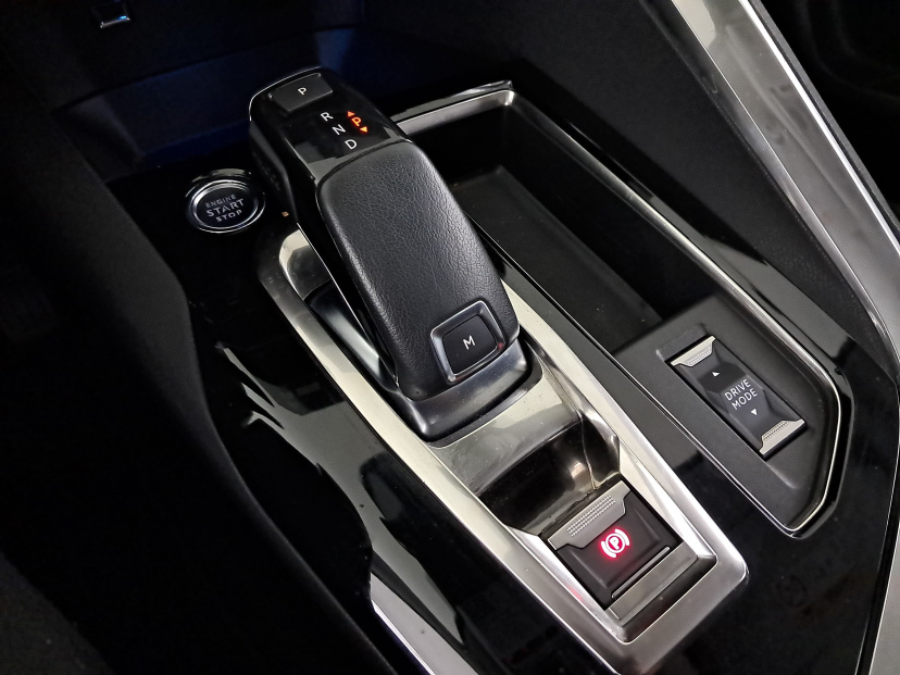 Peugeot 3008, 2021