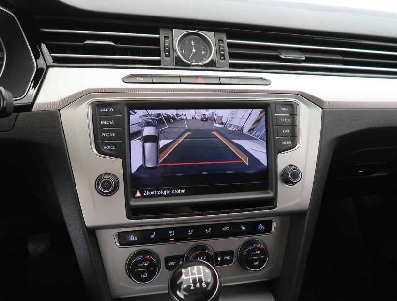 Volkswagen Passat, 2015
