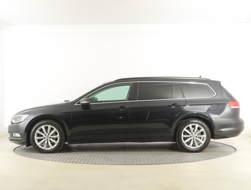 Volkswagen Passat, 2015