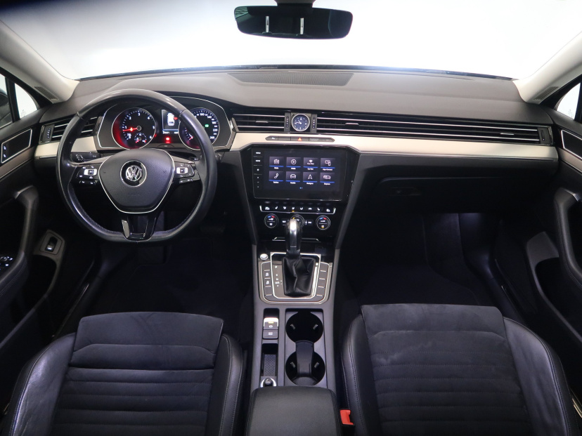 Volkswagen Passat, 2018
