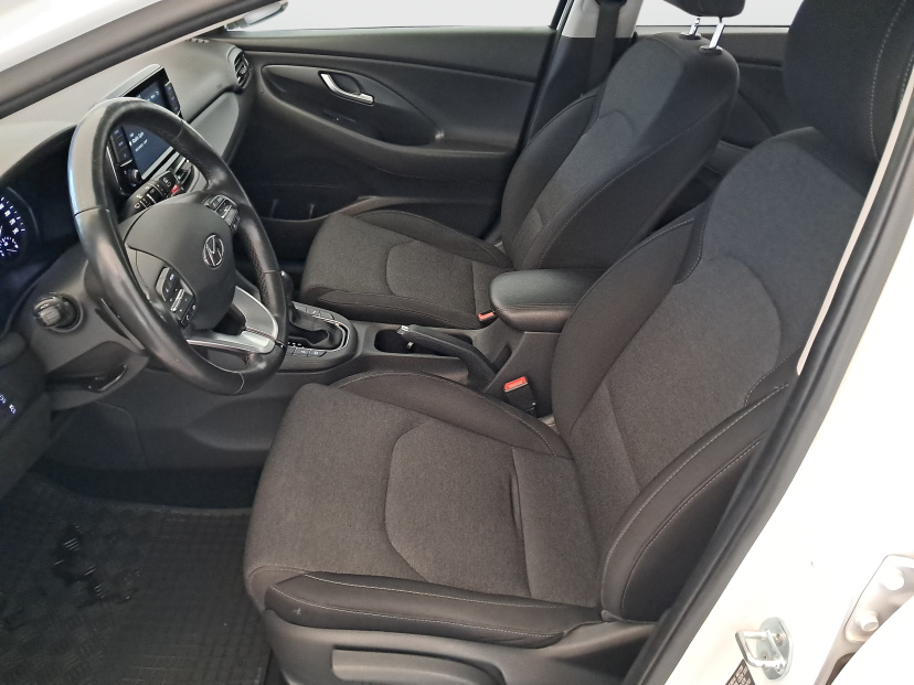 Hyundai i30, 2021
