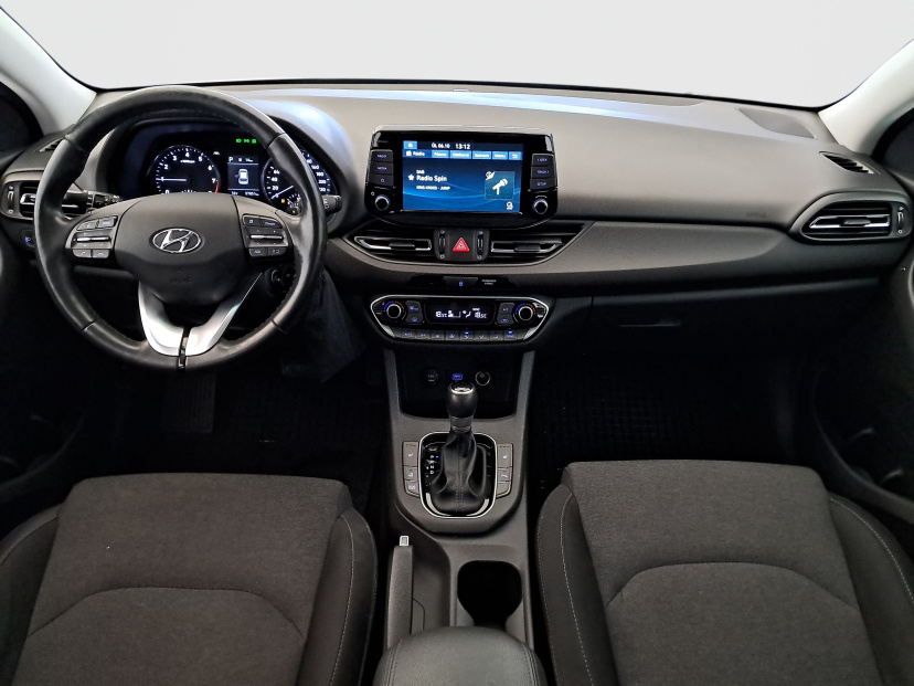 Hyundai i30, 2021
