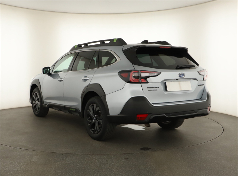 Subaru Outback, 2022
