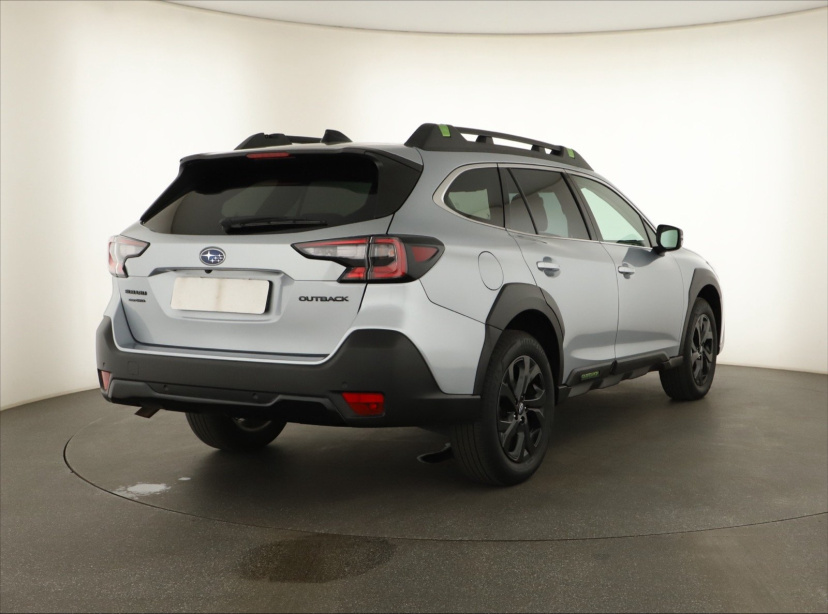 Subaru Outback, 2022