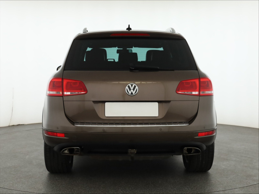 Volkswagen Touareg, 2011