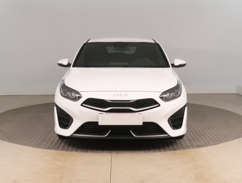 Kia ProCeed, 2022