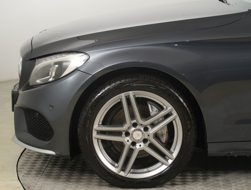 Mercedes-Benz C, 2015
