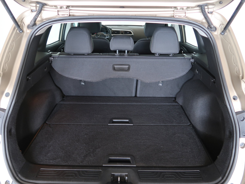 Renault Kadjar, 2016