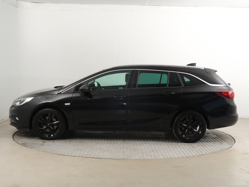 Opel Astra, 2017