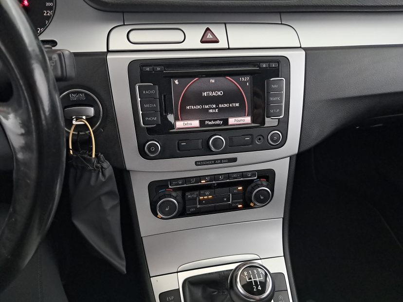 Volkswagen Passat, 2010