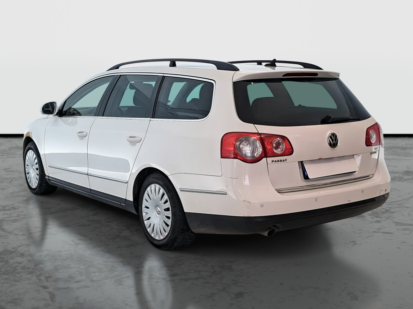 Volkswagen Passat, 2010