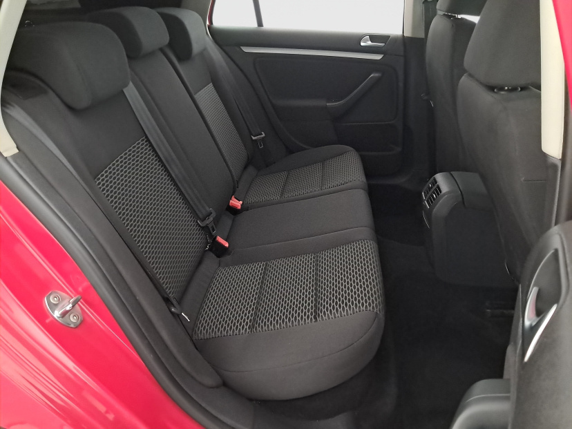 Volkswagen Golf, 2011