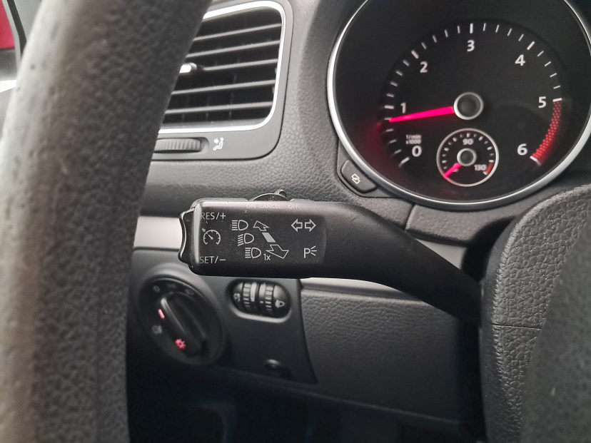 Volkswagen Golf, 2011