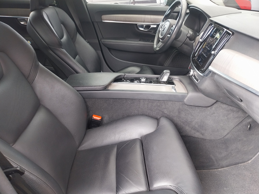 Volvo V90 Cross Country, 2021