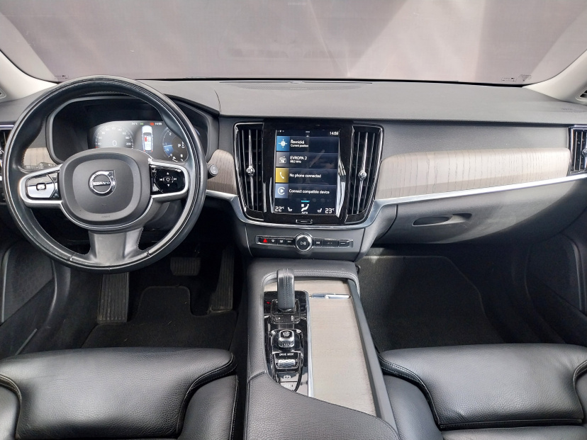 Volvo V90 Cross Country, 2021